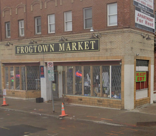 Fresh produce at Frogtown Market, a BrightSide partner store in St. Paul.