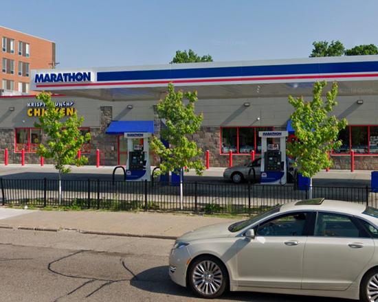 Fresh produce at Marathon, a BrightSide partner store in Minneapolis.